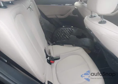 2022 BMW X2 xDrive28I z USA, uszkodzony, nr VIN WBXYJ1C02N5U29297